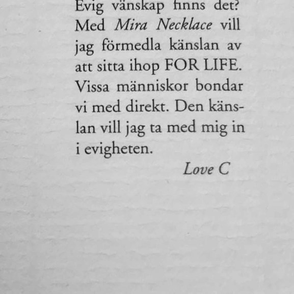 Mira Örhängen Sparkling - Carolina Gynning Örhängen - Snabb frakt & paketinslagning - Nordicspectra.se