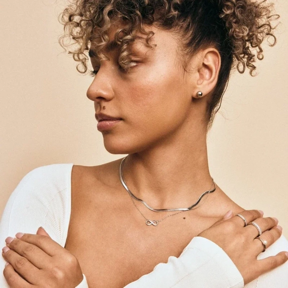 Infinity Necklace Steel - Edblad - Snabb frakt & paketinslagning - Nordic Spectra