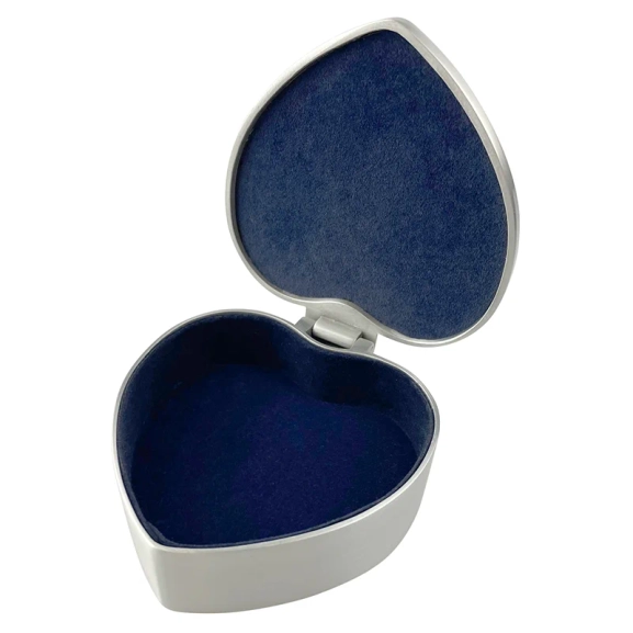 Smyckeskrin Hjärta med Nalle - Förvara dina smycken säkert och snyggt - Nordic Spectra