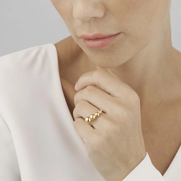 Moonlight Grapes Slim Wave Ring Guld - Georg Jensen ringar - Snabb frakt & paketinslagning - Nordicspectra.se