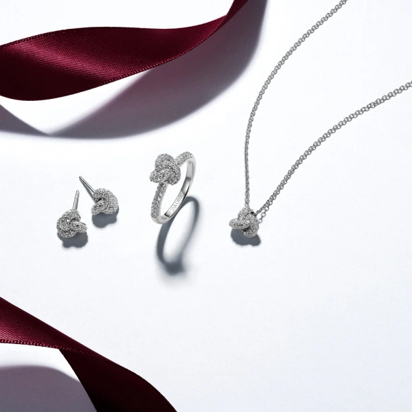 Imperia Piccolo Halsband i silver med gnistrande Cubic Zirconia från Sif Jakobs