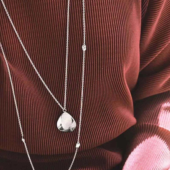 Rocky Shore Drop Necklace Long Drakenberg Sjölin, Schneller Versand - Nordicspectra.de