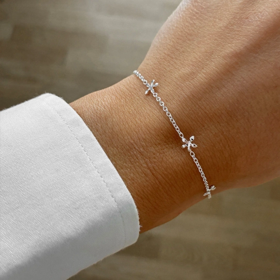 elegantti ja ajaton muotoilu.