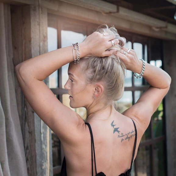 MAXINNE Armband Stål - Astrid & Agnes - Snabb frakt & paketinslagning - Nordicspectra.se