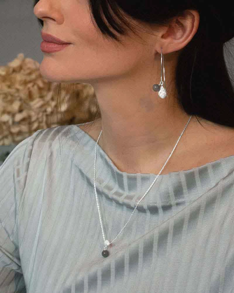 Enigma Earrings - Drakenberg Sjölin Örhängen - Snabb frakt & paketinslagning - Nordicspectra.se