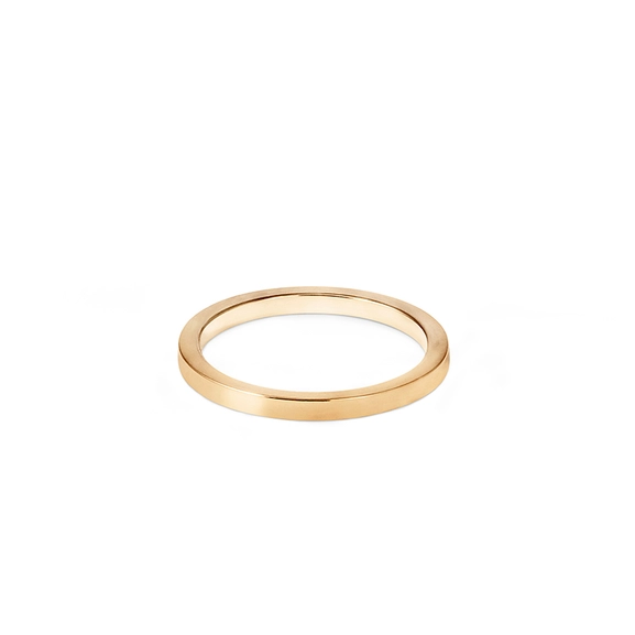 1946 Ring Rak 2 mm Guld - Nordic Spectra - Förstärker livets stora händelser - Nordic Spectra