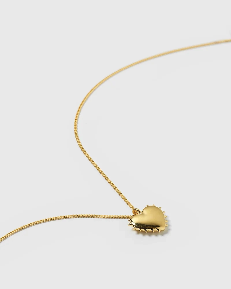 True Love Spike Heart Necklace Gold - Syster P - Snabb leverans & Gratis paketinslagning - Nordic Spectra