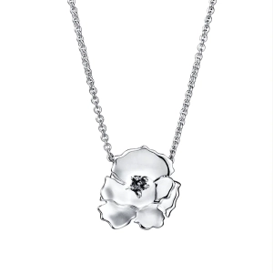 Anemone Necklace i silver med en delikat blomma