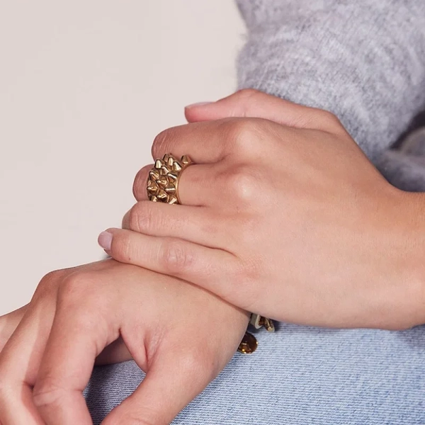 Peak Ring Gold - Edblad - Snabb frakt & paketinslagning - Nordic Spectra