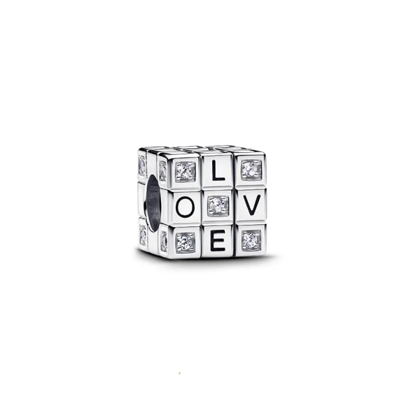 Beweglicher Liebeswürfel-Charm aus glänzendem Sterlingsilber mit roten Herzen