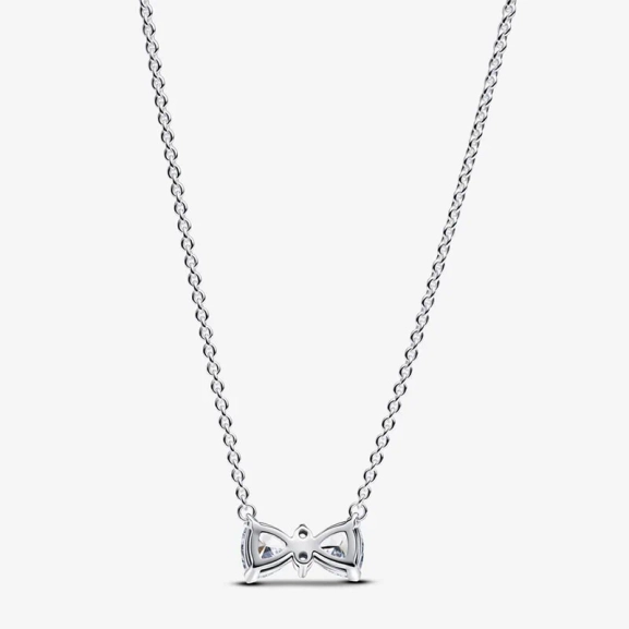 Glittrande Rosett Halsband - PANDORA - 1-2 dagar leverans - Gratis paketinslagning
