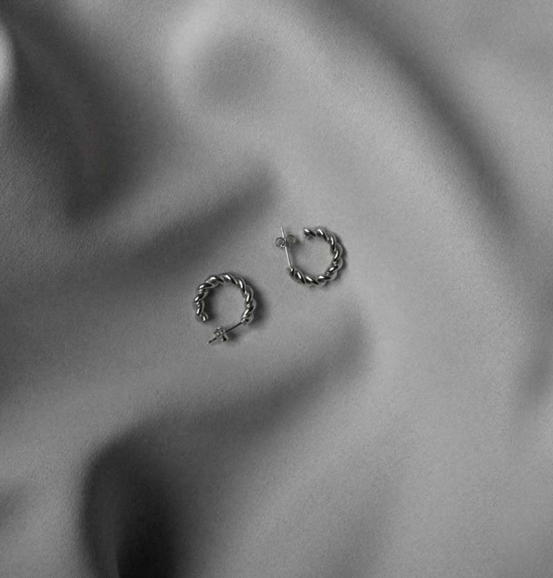 Victory Small Twin Ear Silver -CU Jewellery - Snabb frakt & paketinslagning - Nordicspectra.se