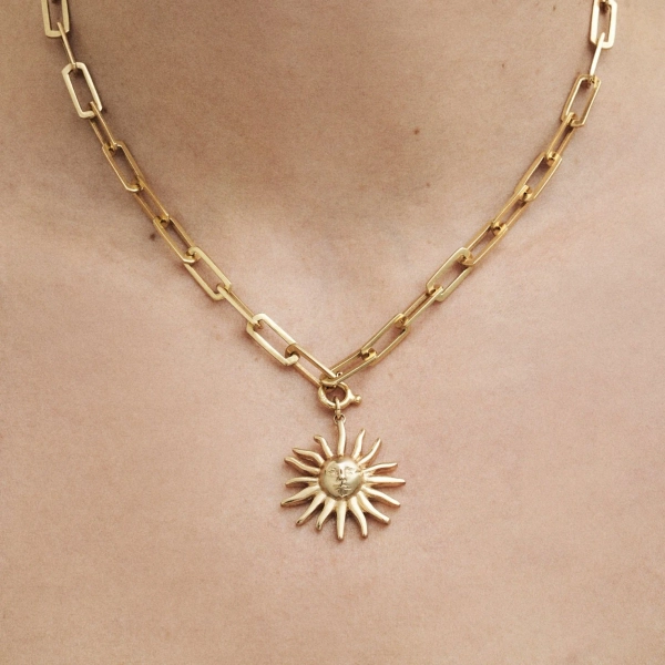 en elegant 25 mm symbol i 14K guldpläterat återvunnet 925 Sterling Silver