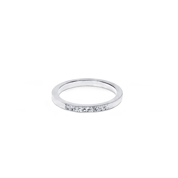 09 ct Platinum - Nordic Spectra - Vahvistaa elämän suuria tapahtumia - Nordic Spectra