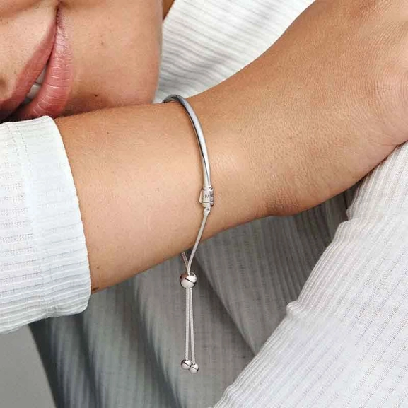 Moments Slider Armring - PANDORA - Snabb frakt & paketinslagning - Nordicspectra.se