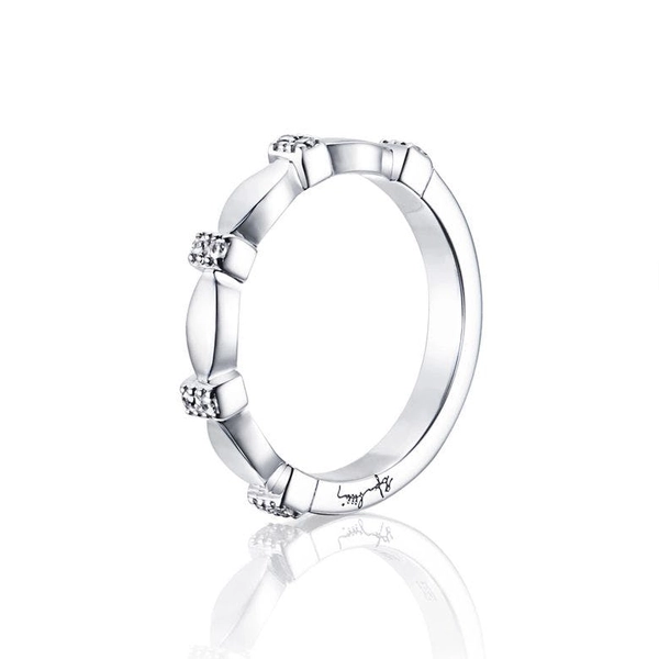 Forget Me Not Ring White Gold - Efva Attling ringar - Snabb frakt & paketinslagning - Nordicspectra.se