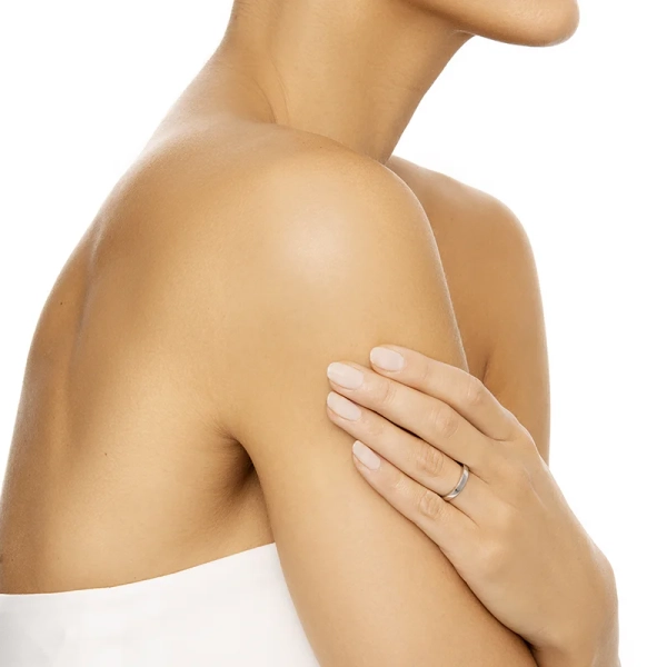 half-round-thin-ring-white-gold-efva-attling_13-102-02186_2