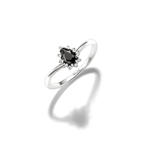 Svart Droppe True Romance Ring i återvunnet 925-silver med mörk droppformad zirkonia