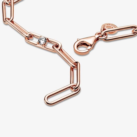 Kedjearmband med Glittrande Stenar Rosé - PANDORA - Snabb frakt & paketinslagning - Nordicspectra.se