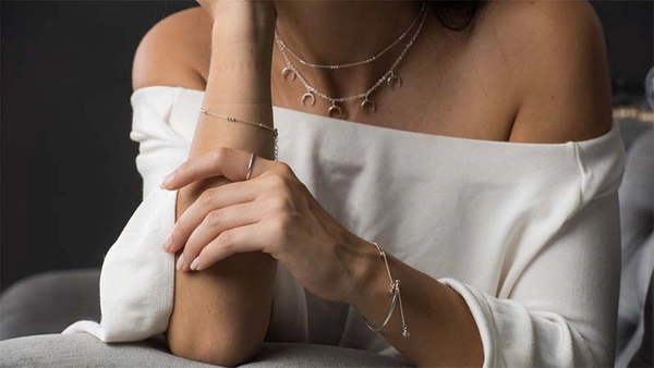 Brilliant Bangle Bracelet Double Silver -CU Jewellery - Snabb frakt & paketinslagning - Nordicspectra.se