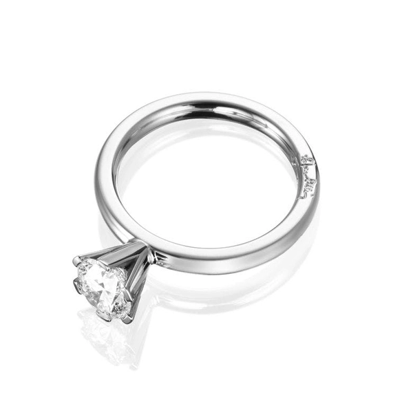 High On Love Ring 1.0 ct White Gold - Efva Attling ringar - Snabb frakt & paketinslagning - Nordicspectra.se