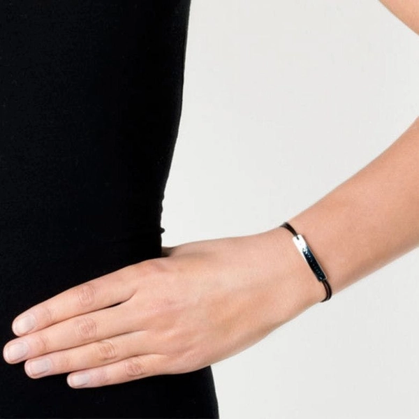 Memento Leather Bracelet - Efva Attling armband - Snabb frakt & paketinslagning - Nordicspectra.se