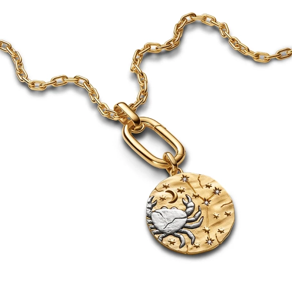 Kräftan Medaljong från Pandora ME i silver och 14K guldplätering