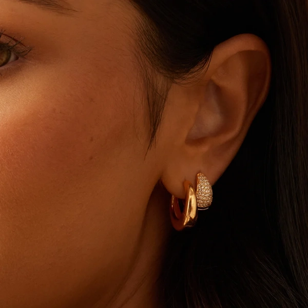 18K guldpläterade hoops med Cubic Zirconia