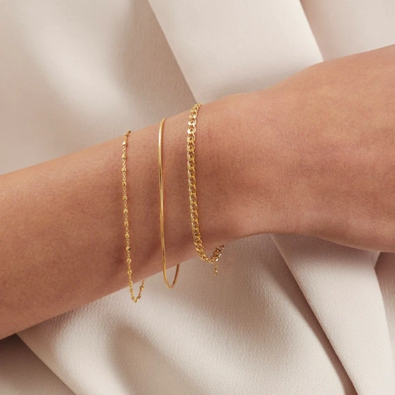 Sheer Mirror Bracelet Gold i 18K guldpläterat återvunnet silver