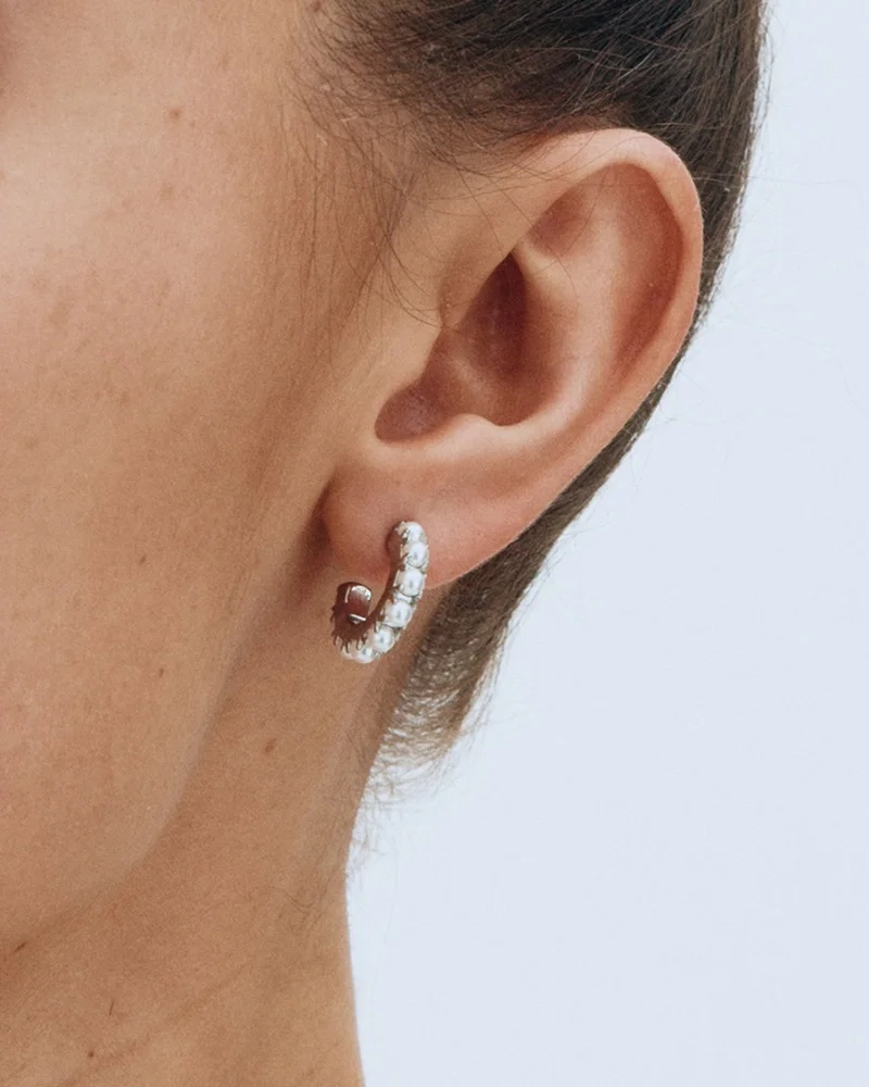 designade av Edblad. Lilo Hoops S Steel