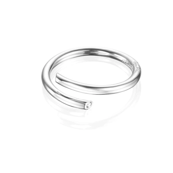 Hug Ring - Efva Attling ringar - Snabb frakt & paketinslagning - Nordicspectra.se