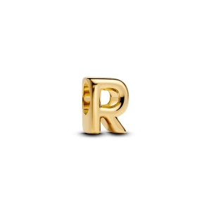 Eleganter Buchstabenschmuck aus 14 Karat vergoldetem Metall von Pandora. Abgerundetes Design für ein exklusives und stilvolles Gefühl. Verleihen Sie Ihrem Schmuckstück eine persönliche Note und zeigen Sie Ihre einzigartige Persönlichkeit mit dem goldenen Buchstaben-R-Charm.