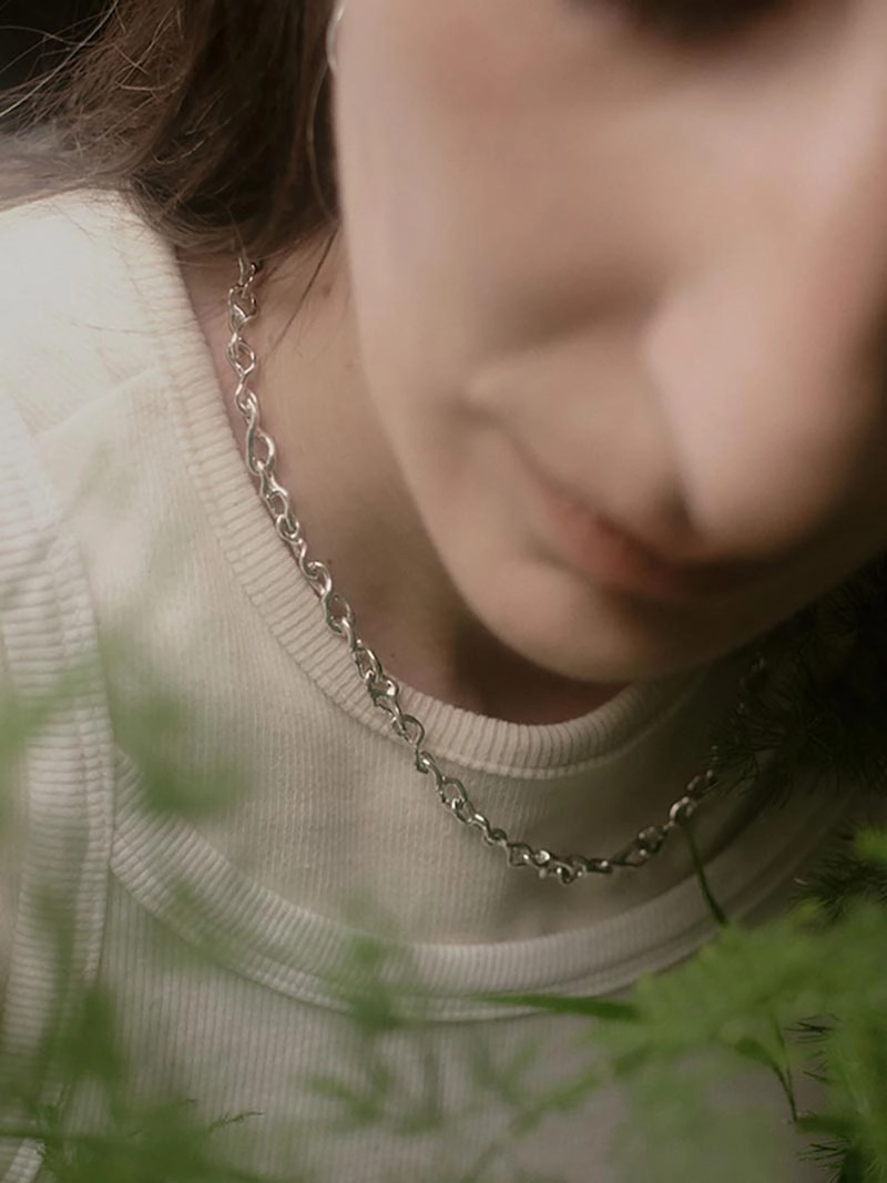 Juno Necklace - Maria Black - Snabb frakt & paketinslagning - Nordic Spectra