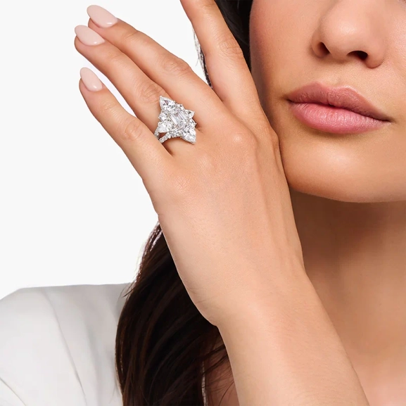Glamourös Glittrande Cocktailring - Thomas Sabo - Snabb leverans & paketinslagning - Nordic Spectra