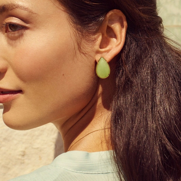 Melina Drop Studs L Gold - Edblad - Snabb frakt & paketinslagning - Nordicspectra.se