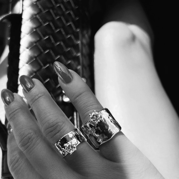 Organic Princess Ring S Silver från Emma Israelsson