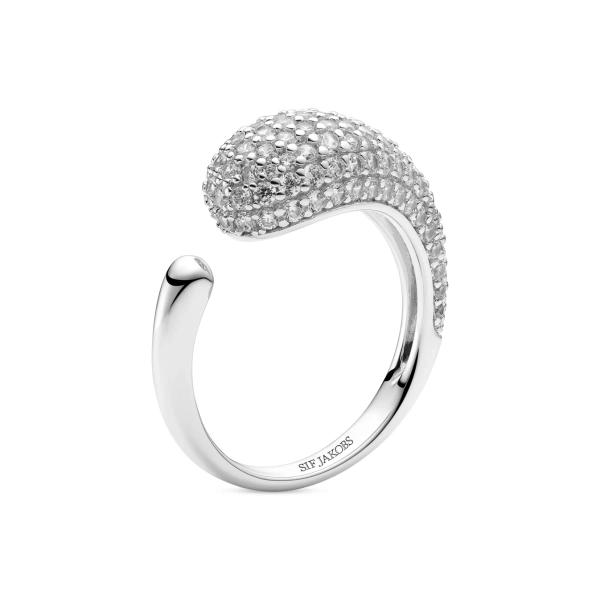 Goccia Piccolo Ring i silver med gnistrande cubic zirconia-stenar från Sif Jakobs