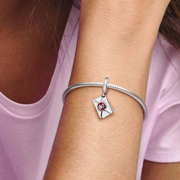Harry Potter Hogwarts Antagningsbrev Hängberlock - PANDORA - Snabb frakt & paketinslagning - Nordicspectra.se