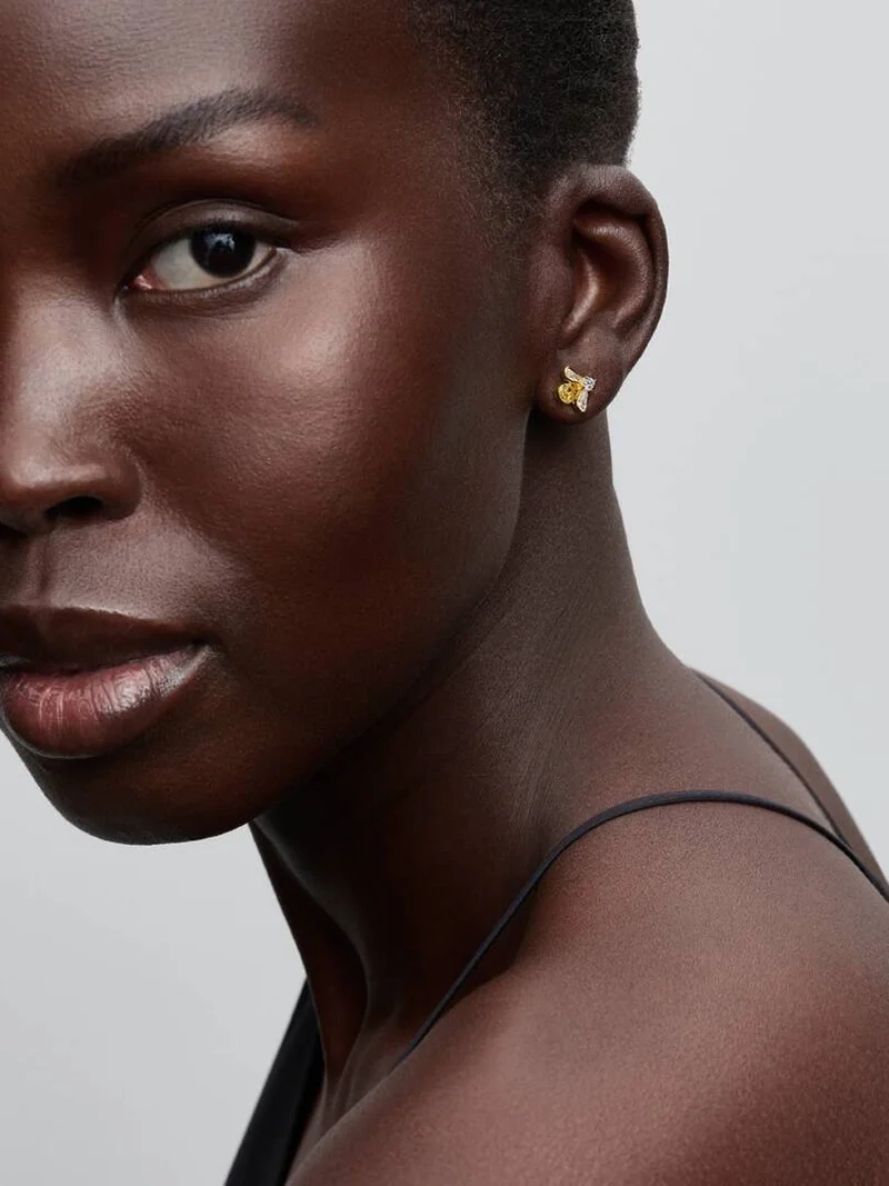 Honungsbin Stiftörhängen Guld från Pandora