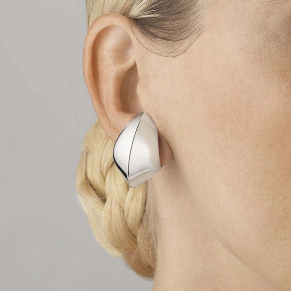 Nanna Ditzel Earcuff - Georg Jensen örhängen - Snabb frakt & paketinslagning - Nordicspectra.se