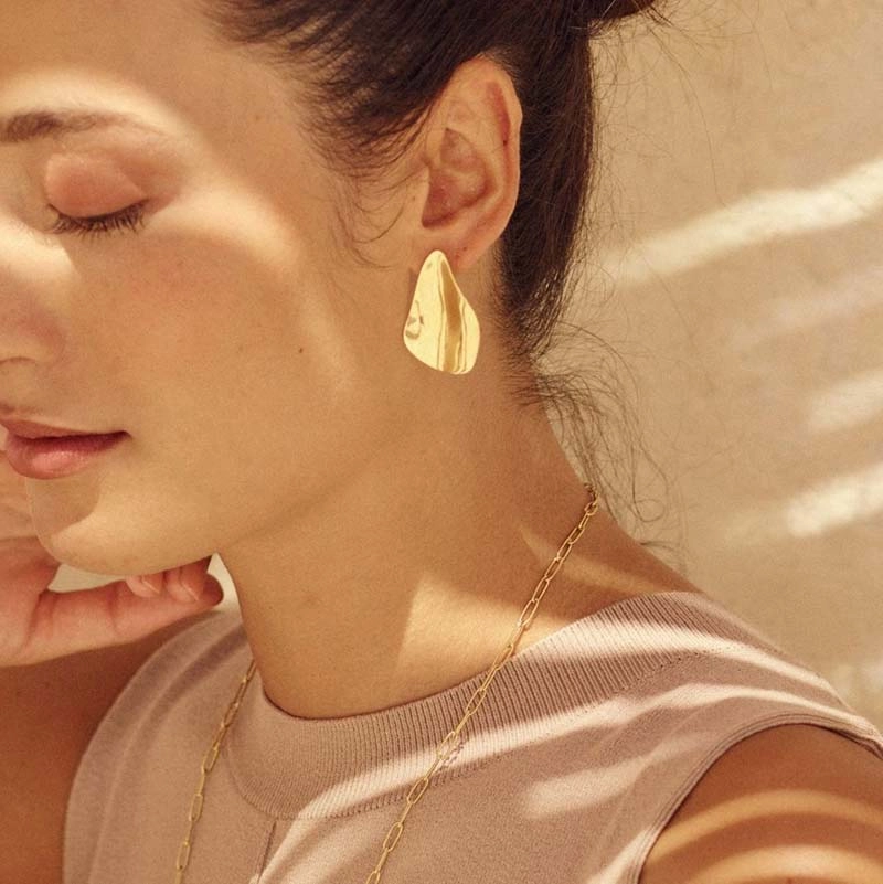 Oyster Studs L Gold - Edblad - Snabb frakt & paketinslagning - Nordicspectra.se