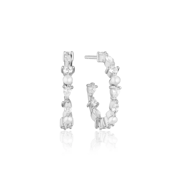 Adria Creolo Medio Örhängen i silver med cubic zirconia och sötvattenpärla från Sif Jakobs