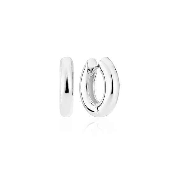Carrara Pianura Piccolo Örhängen i elegant silverdesign från Sif Jakobs