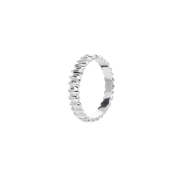 Les Roches Drop Ring i återvunnet silver med organisk form inspirerad av staplade stenar