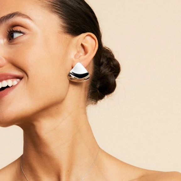 Melrose Studs L Steel - Edblad - Snabb frakt & paketinslagning - Nordic Spectra