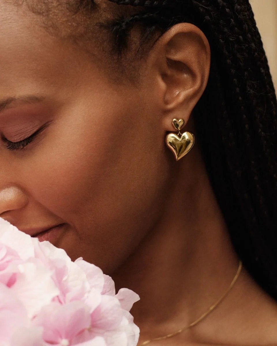 med mjuk form och bekväma backparts.