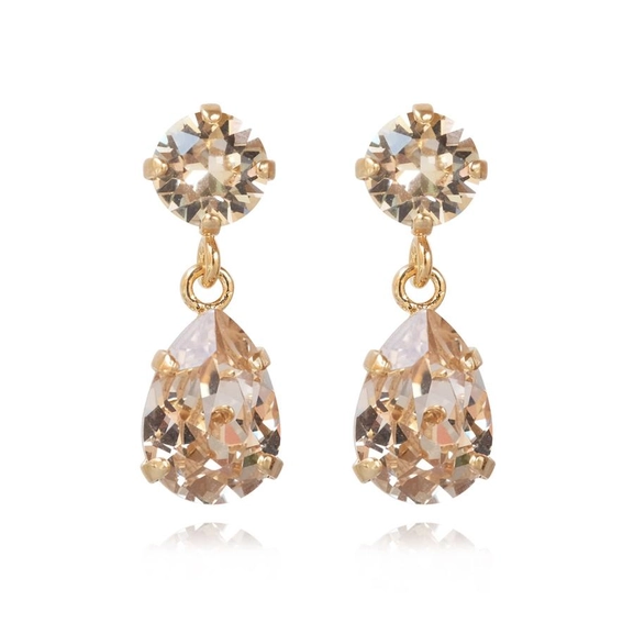 Mini Drop Earring Gold Silk - Caroline Svedbom - Snabb frakt & paketinslagning - Nordicspectra.se