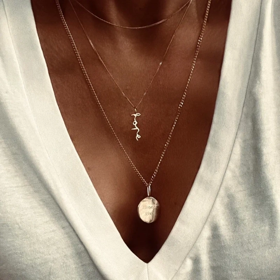 eingraviert „Eternal Love“