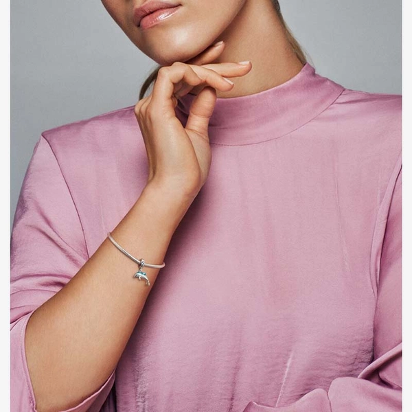 Hohtava Delfiini Riipushela - PANDORA - Suuri valikoima & ilmainen lahjapaketointi - Nordicspectra.fi