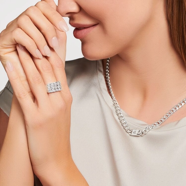 Halsband Glittrande Länkar - Thomas Sabo berlock - Snabb frakt & paketinslagning - Nordicspectra.se